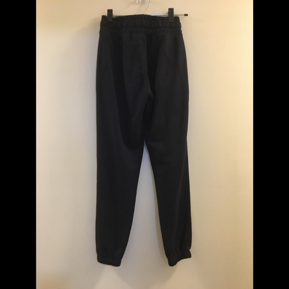 Athleta Black Bounce Joggers cc. - Picture 2 of 12